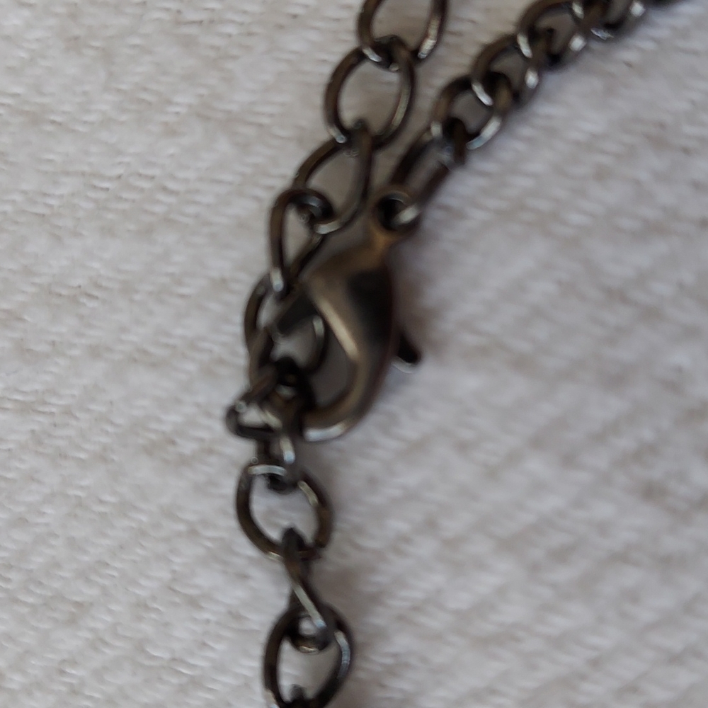 Ruby red statement necklace - Picture 3 of 3